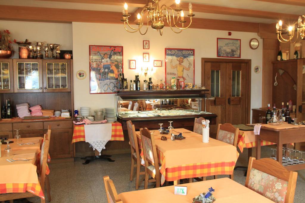 Hotel Genziana Passo Stelvio Exterior photo